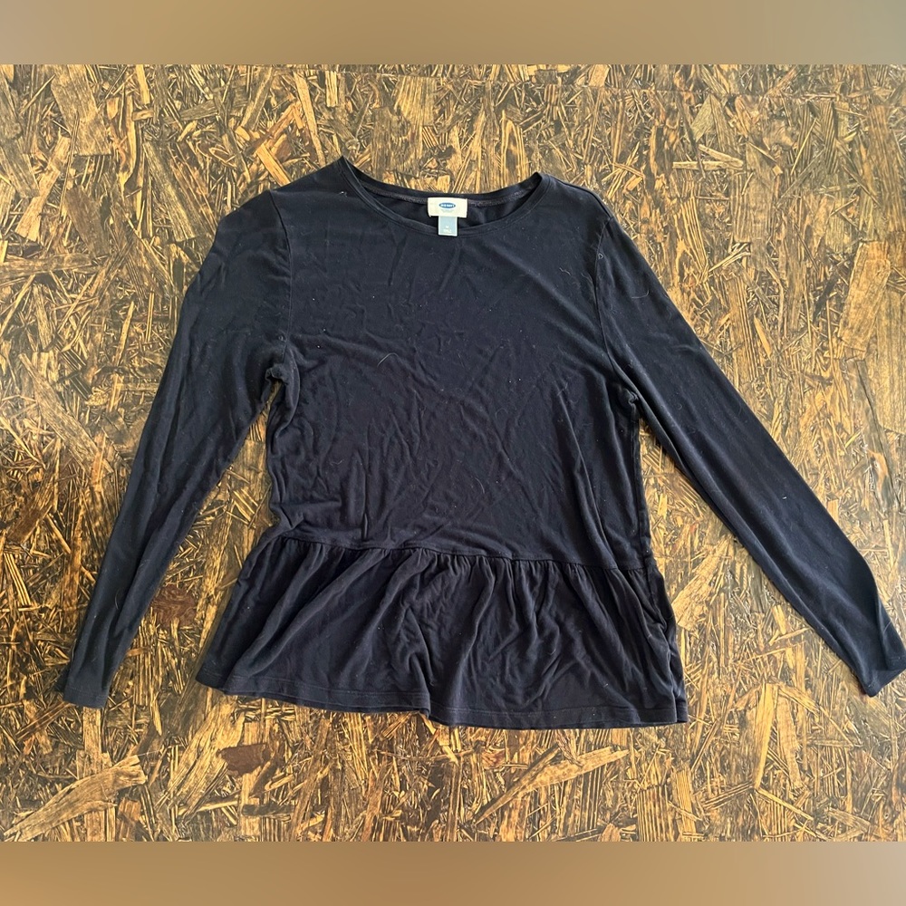 Black peplum long sleeve shirt